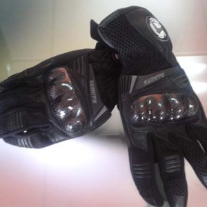 guantes77